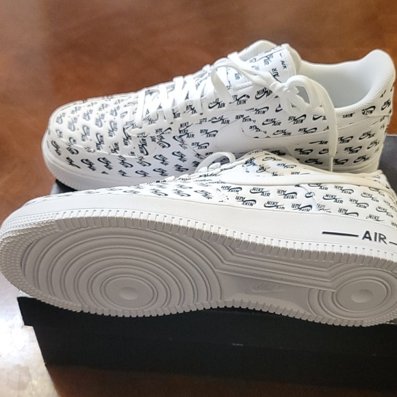 Nike Air Force 1 ' 07 Logo Pack sz 13 - Picture 3 of 4